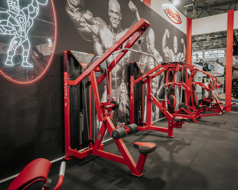 Panatta Total Back machine filmed at FIBO by CameraMan